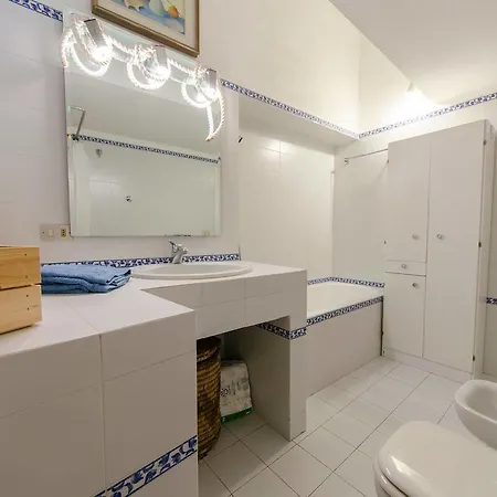 Apartment Altido Flat With Splendid View Of The Port Of *